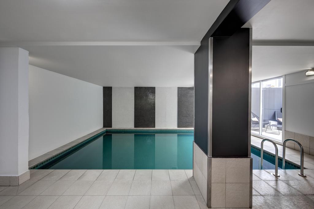 Adina Apartment Hotel South Yarra เมลเบิร์น ภายนอก รูปภาพ
