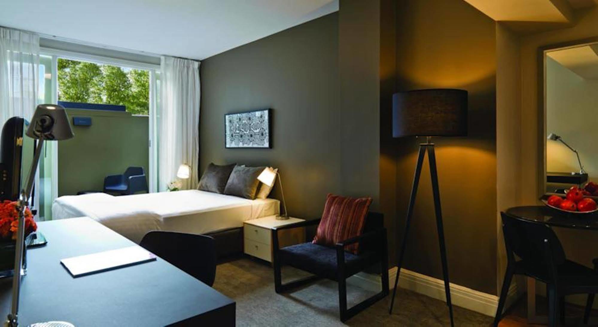 Adina Apartment Hotel South Yarra เมลเบิร์น ภายนอก รูปภาพ
